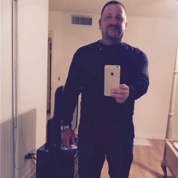 Meet your Posher, Kenneth - Picture 2 of 2